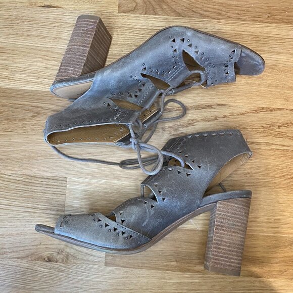 Lucky Brand Tafia Brindle Lace Up Block Heel Sandals - Picture 12 of 12